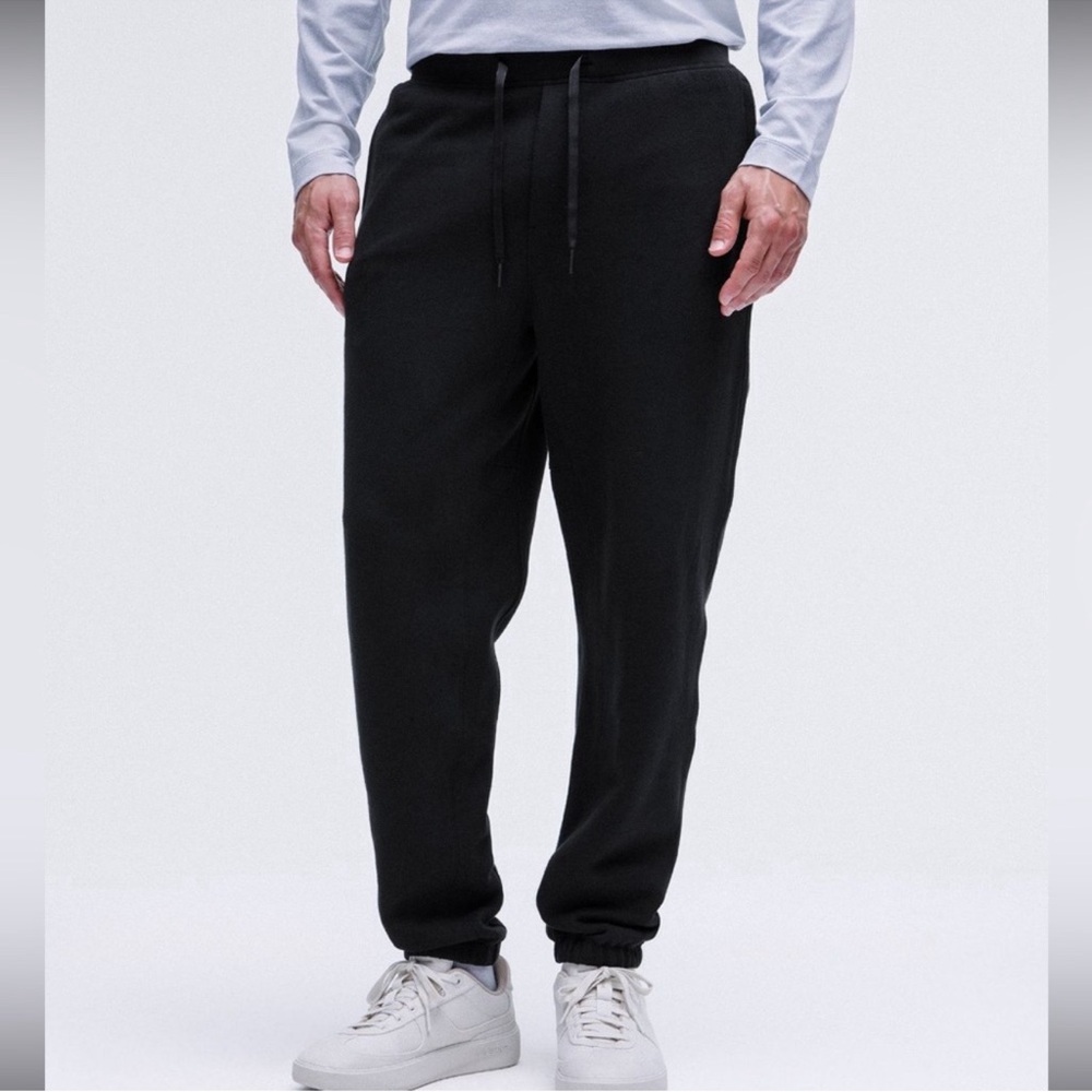 Lululemon Steady State Classic-Fit Jogger in Black